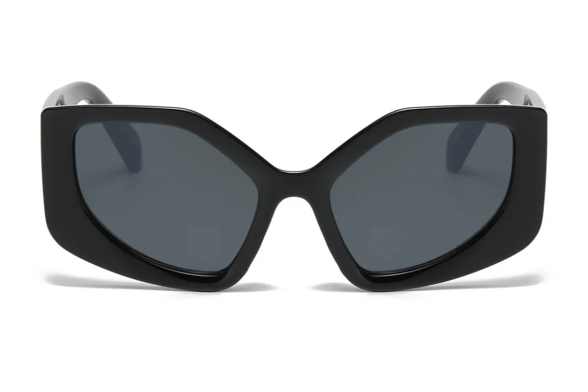 Mia sold by Dilly-Dollar Optical