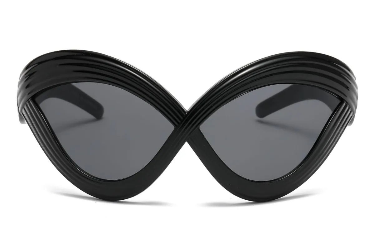 Novak sold by Dilly-Dollar Optical