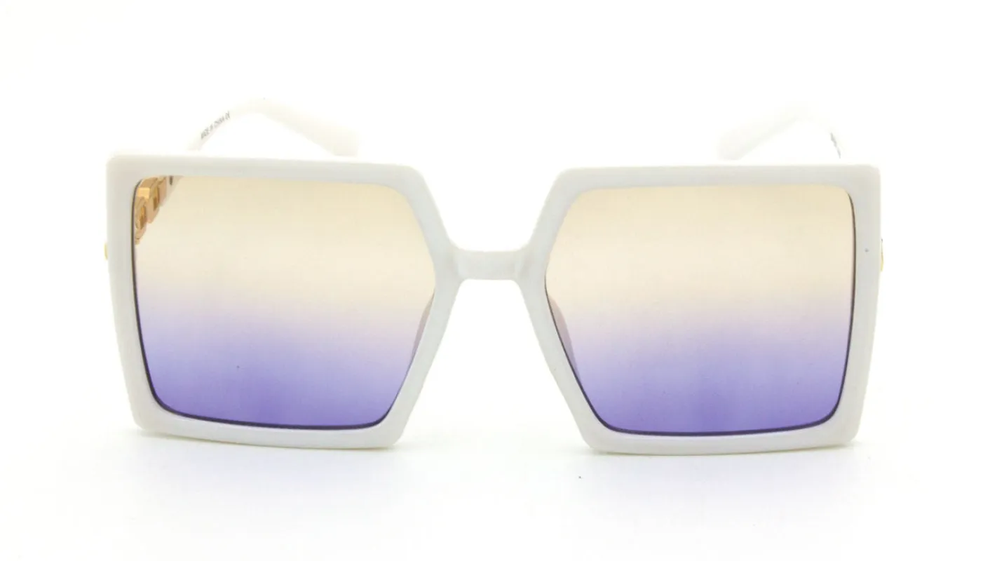 Poppy sold by Dilly-Dollar Optical