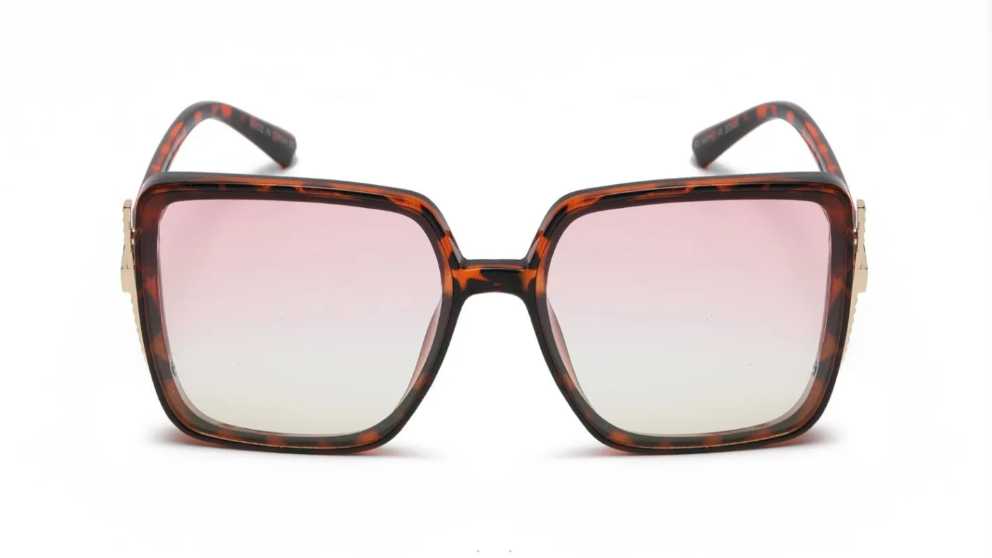 Celia sold by Dilly-Dollar Optical