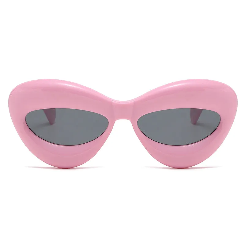 Nova sold by Dilly-Dollar Optical