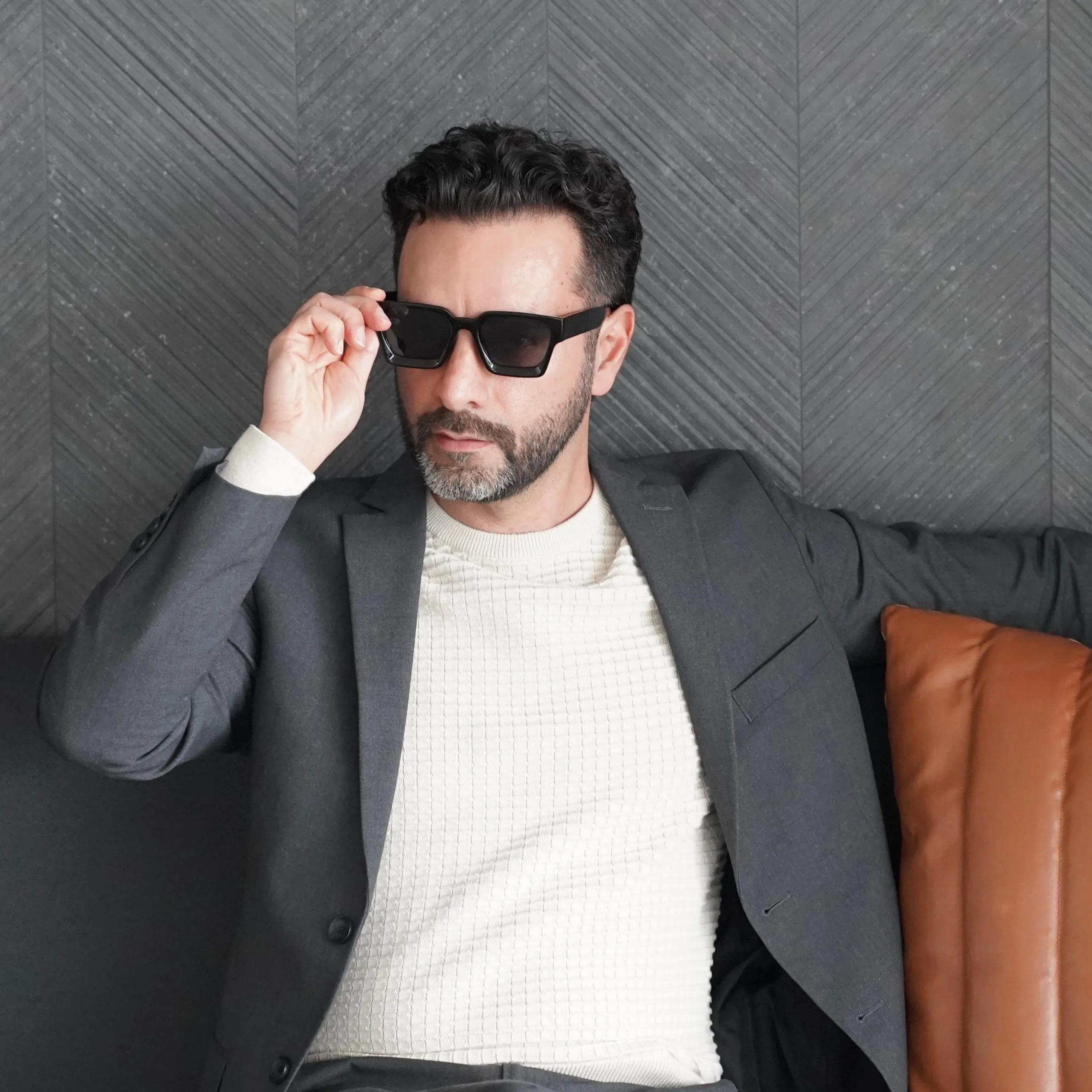 Hewitt sold by Dilly-Dollar Optical product image thumbnail 3