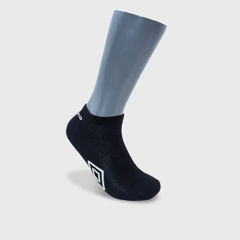 Umbro UNISEX 3 Pack Ankle Socks Black sold by Tekkie Town product image thumbnail 3