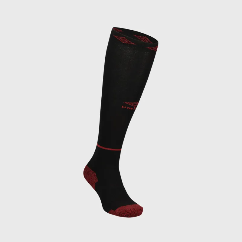 Umbro Unisex Single Football Sock Black/Red _ 170552 _ Black sold by Tekkie Town