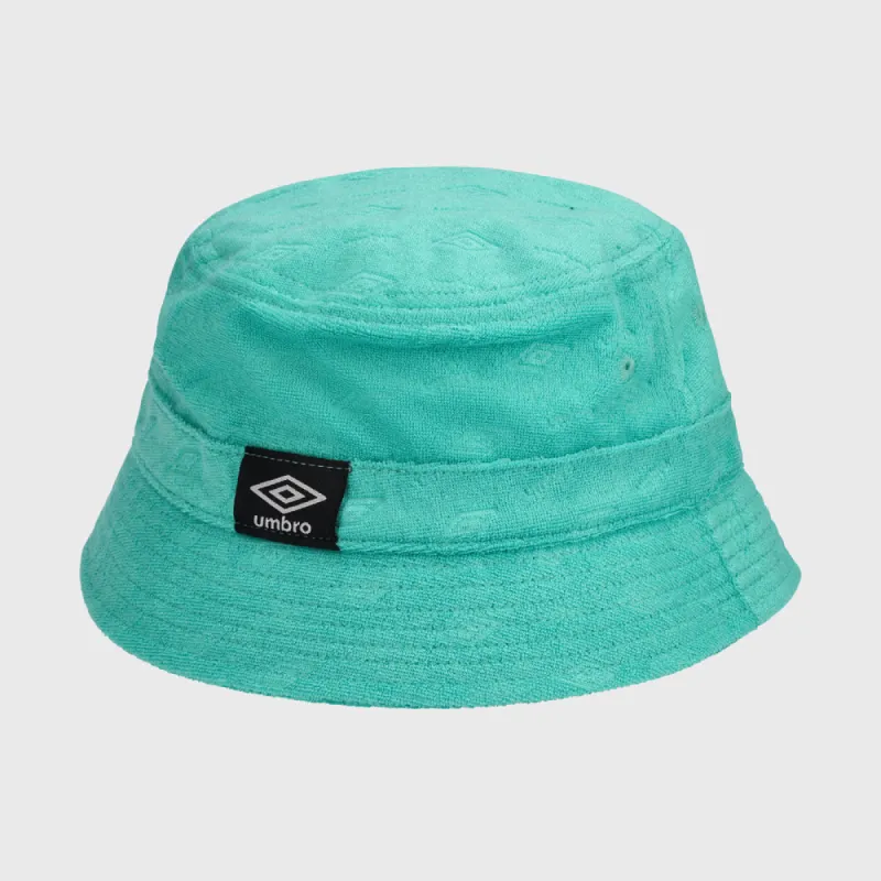 Umbro Unisex Emboss Towel Bucket Green _ 180436 _ Green sold by Tekkie Town