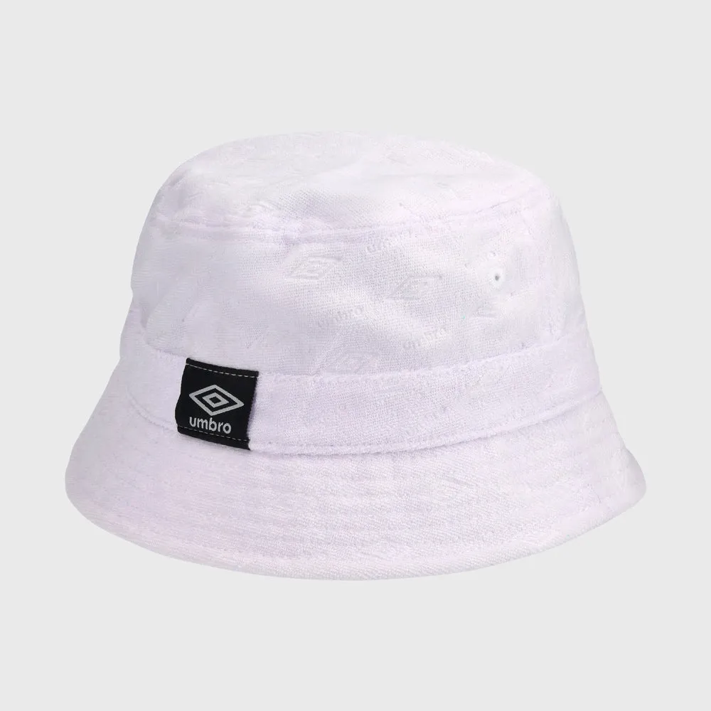 Umbro Unisex Emboss Towel Bucket White _ 180435 _ White sold by Tekkie Town