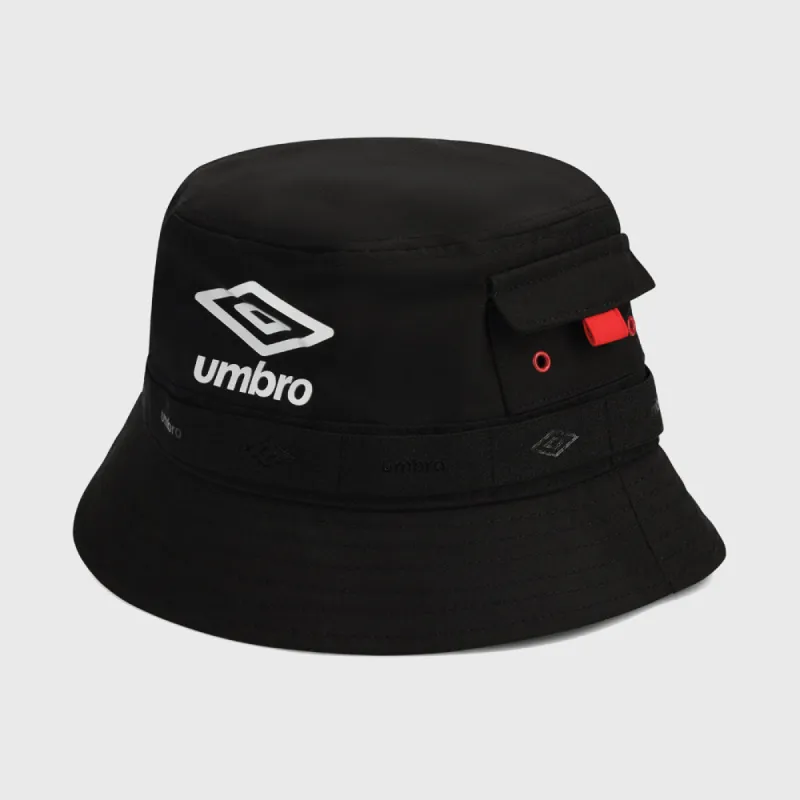 【UMBRO】HBL Reversible Bucket Hat■追跡送料込 Umbro Mens Diamond Reversible Bucket Hat Black/Red _ 169218