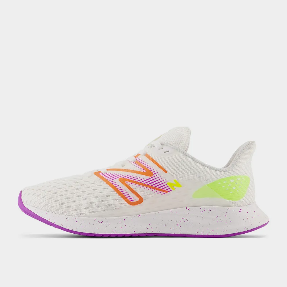 New Balance Women's Dynasoft Lowky Rc Runing White/orange _ 173184 _ White sold by Tekkie Town product image thumbnail 2