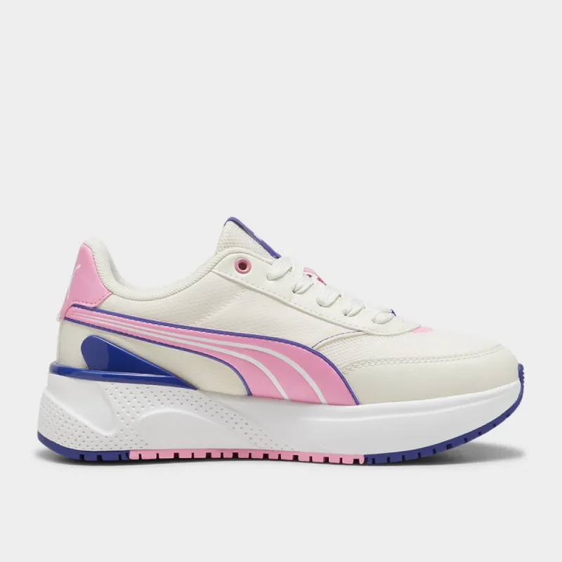 Puma Women's R78 Disrupt Lt Sneaker Grey/multi _ 182334 _ Grey sold by Tekkie Town