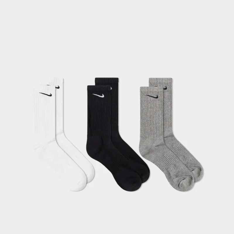 Nike Unisex 3 Pack Everyday Cushion Crew Socks Multi sold by Tekkie Town