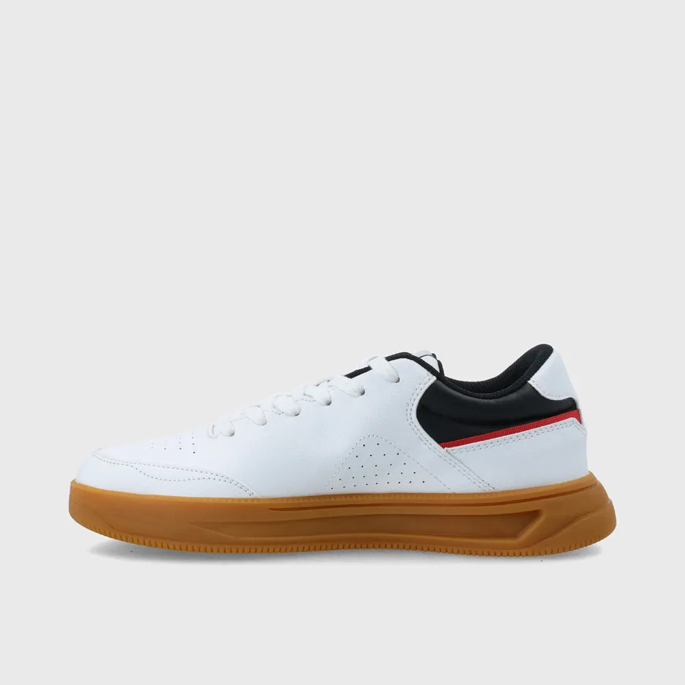 Umbro Mens Greco Ii Sneaker White/Gum _ 180399 _ White sold by Tekkie Town product image thumbnail 2