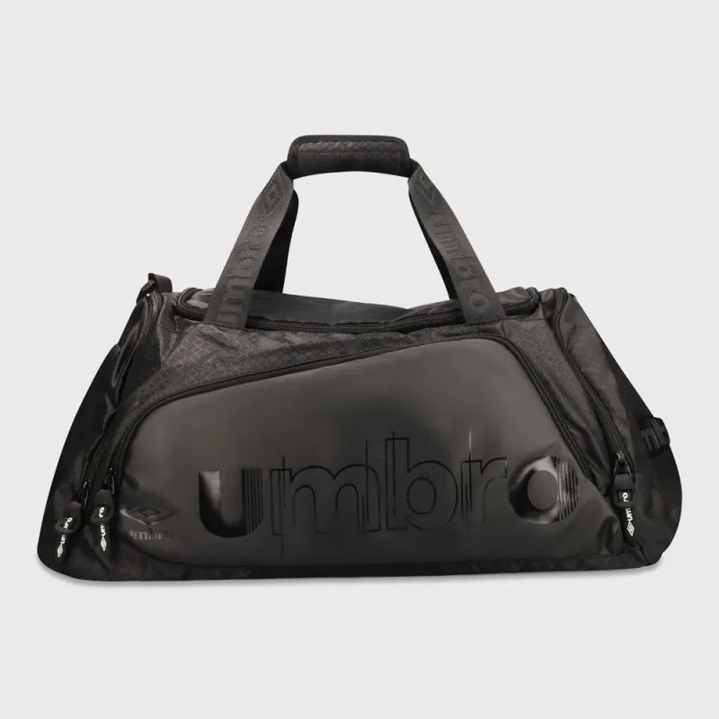 UMBRO Logo Sports Bag BLACK made by Umbro