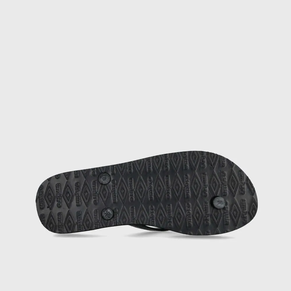 Umbro Womens Emboss Thong Sandals Black sold by Tekkie Town product image thumbnail 4