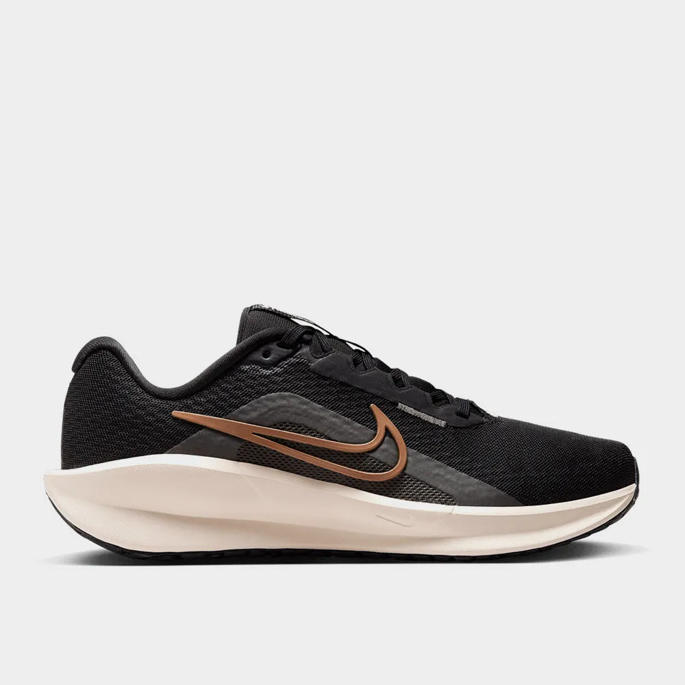 Nike Womens Downshifter 13 Running Shoes Black sold by Tekkie Town