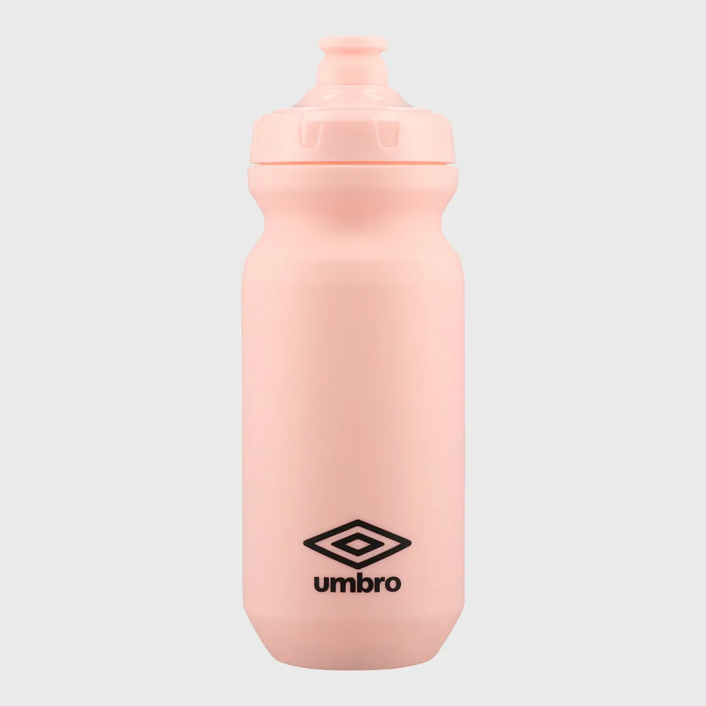 Umbro Squeezable Water Bottle Pink sold by Tekkie Town product image thumbnail 2