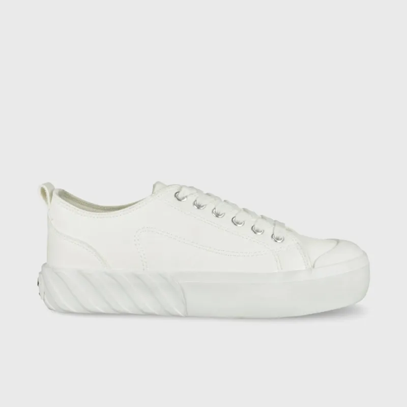 Umbr Lo I _ 174063 _ White sold by Tekkie Town