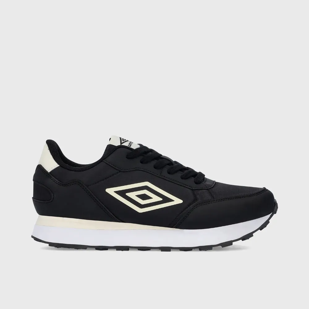 Umbro Women's Addison Plus Sneaker Black/white _ 181422 _ Black sold by Tekkie Town