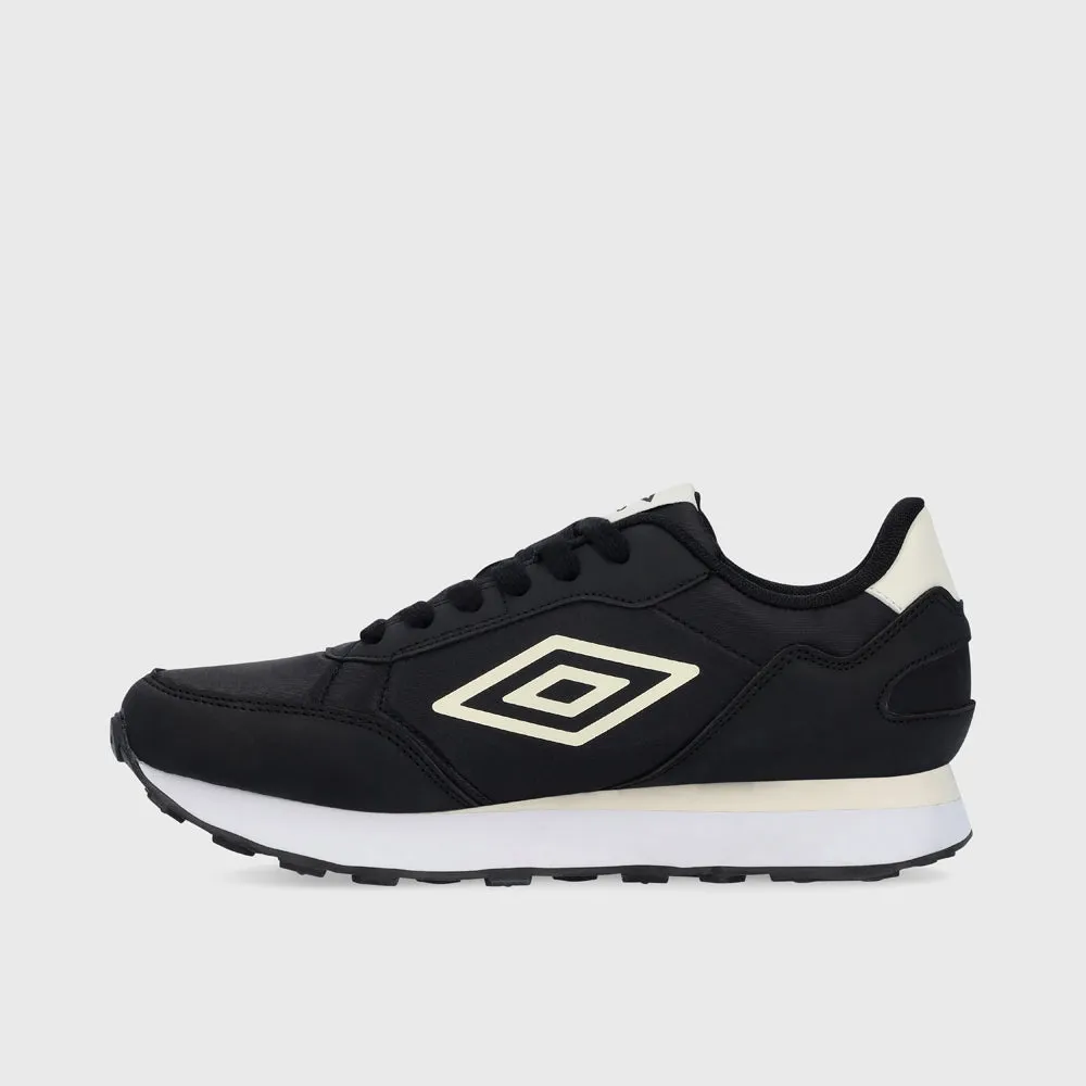 Umbro Women's Addison Plus Sneaker Black/white _ 181422 _ Black sold by Tekkie Town product image thumbnail 2