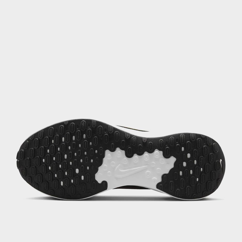 Revolution 7 _ 180230 _ Black sold by Tekkie Town product image thumbnail 3