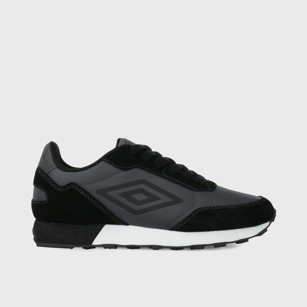 Umbro Mens Addison Sneaker Black/white _ 173383 _ Black sold by Tekkie Town