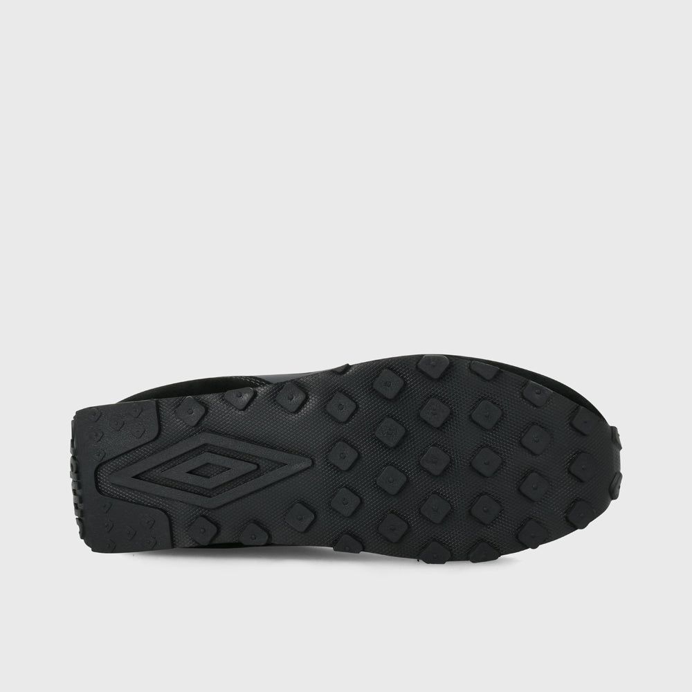 Umbro Mens Addison Sneaker Black/white _ 173383 _ Black sold by Tekkie Town product image thumbnail 3