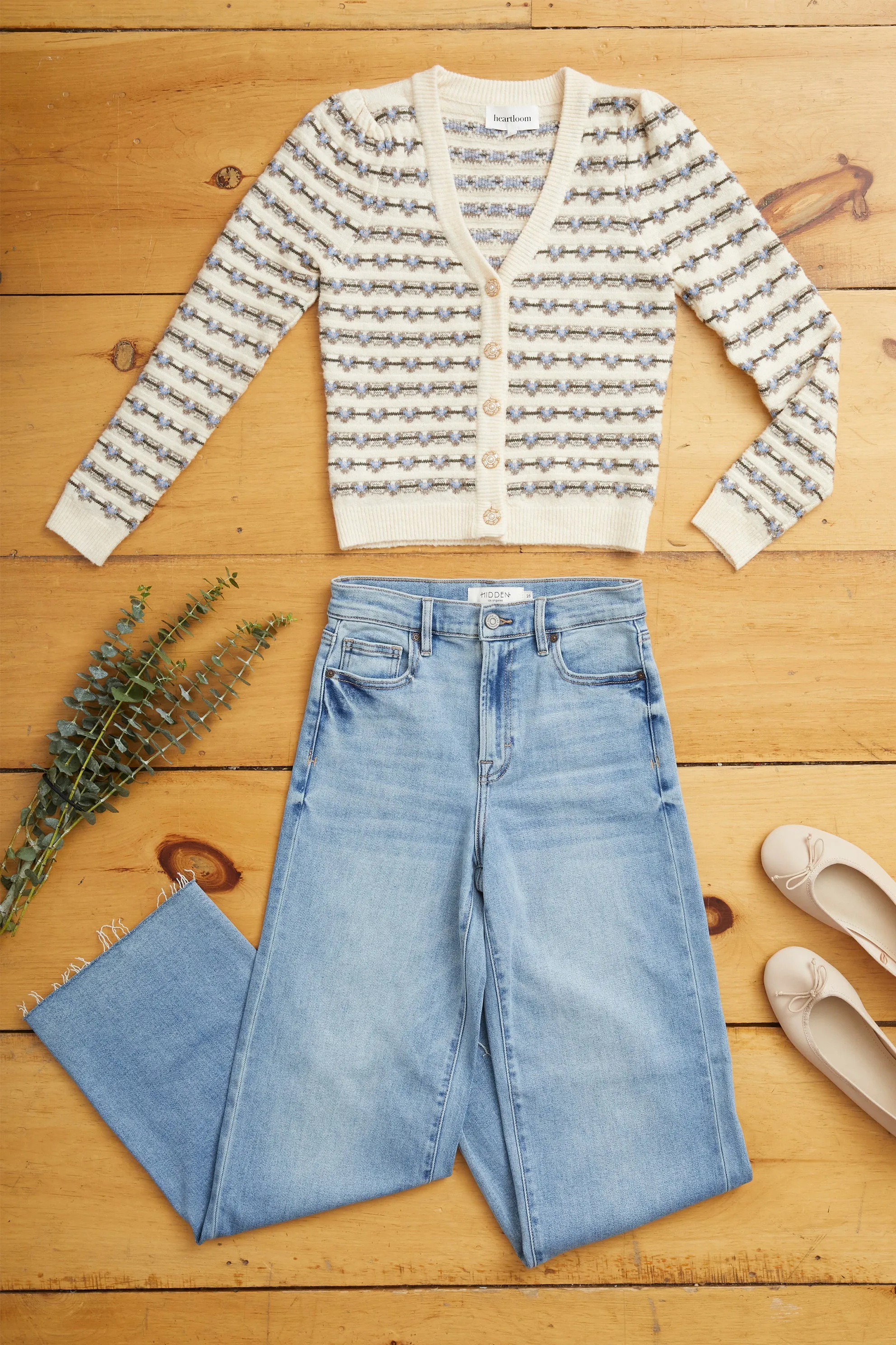 Nell Cardi sold by Mixology product image thumbnail 3