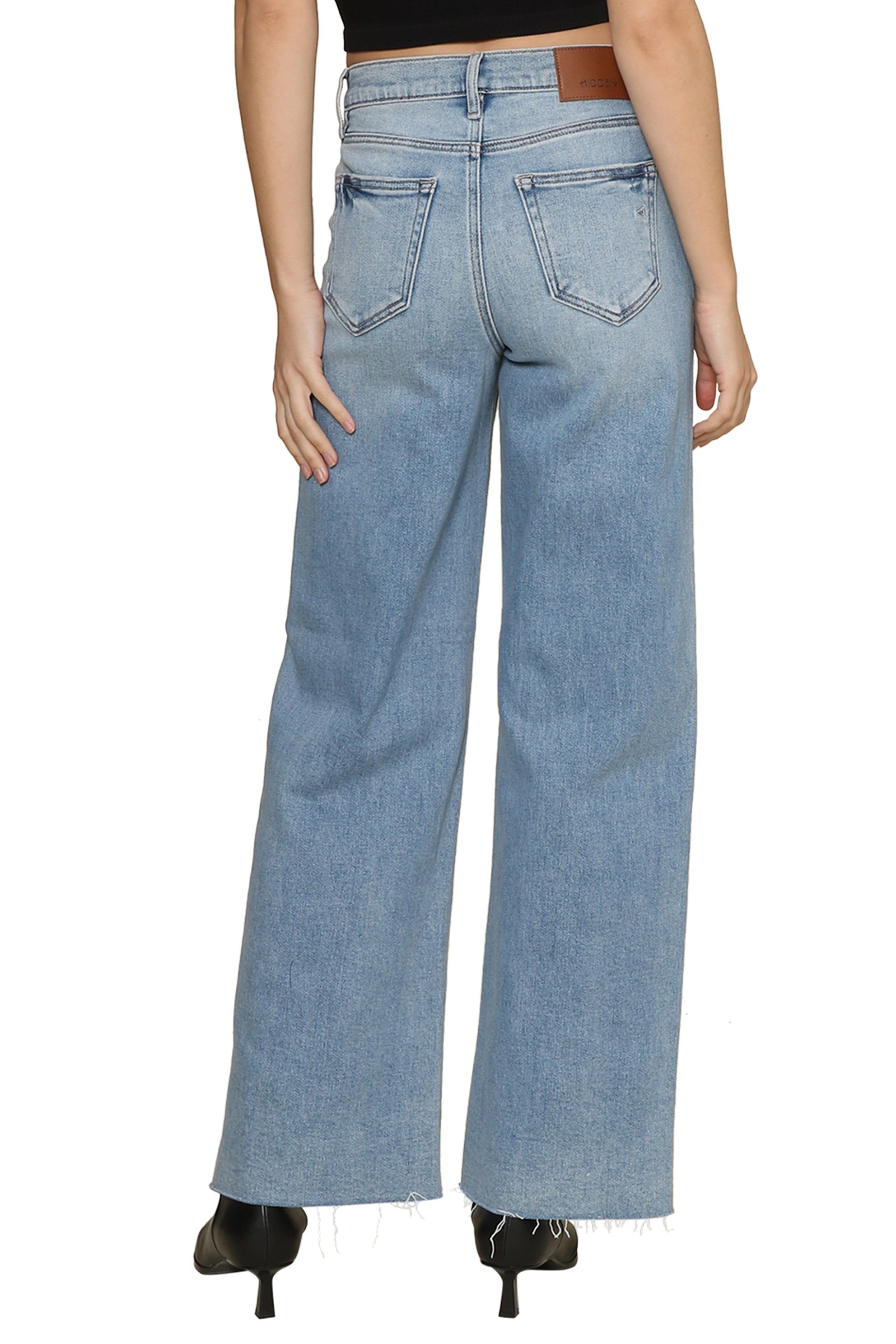 Logan High Low Hem Dad Jean sold by Mixology product image thumbnail 4