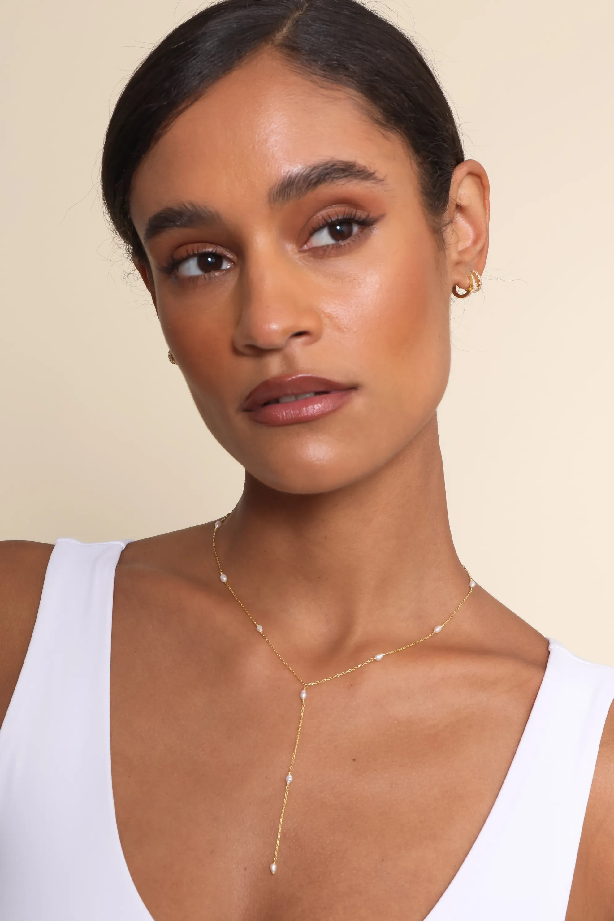 Pearla Pearl Lariat sold by Mixology