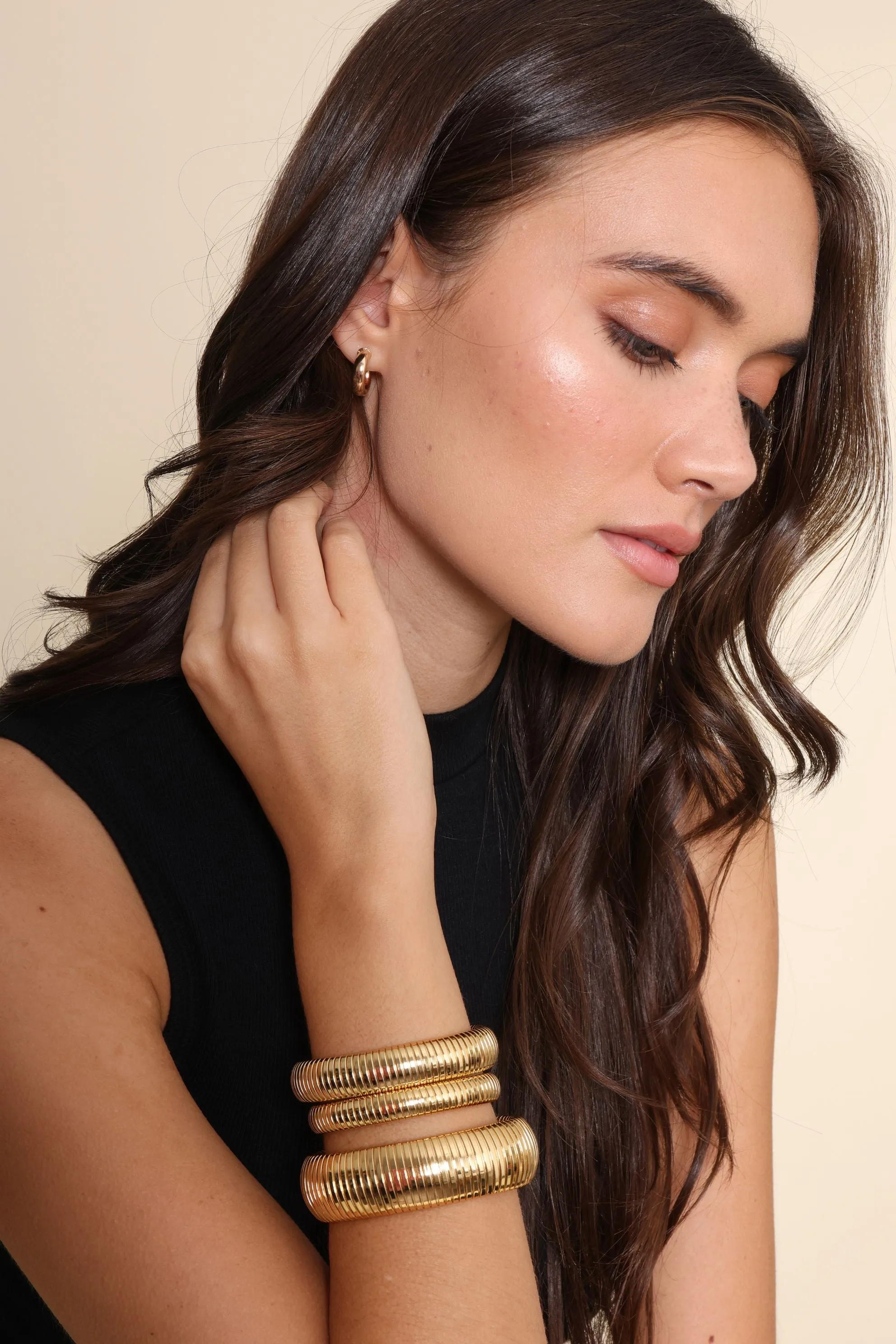 10mm Open Back Cobra Bracelet sold by Mixology product image thumbnail 2