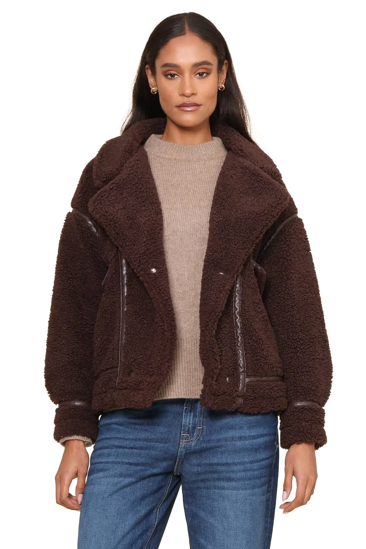 Ari Sherpa Coat sold by Mixology
