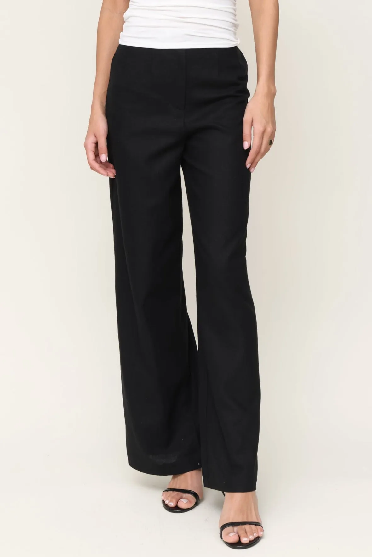 The Avery Pant sold by Mixology