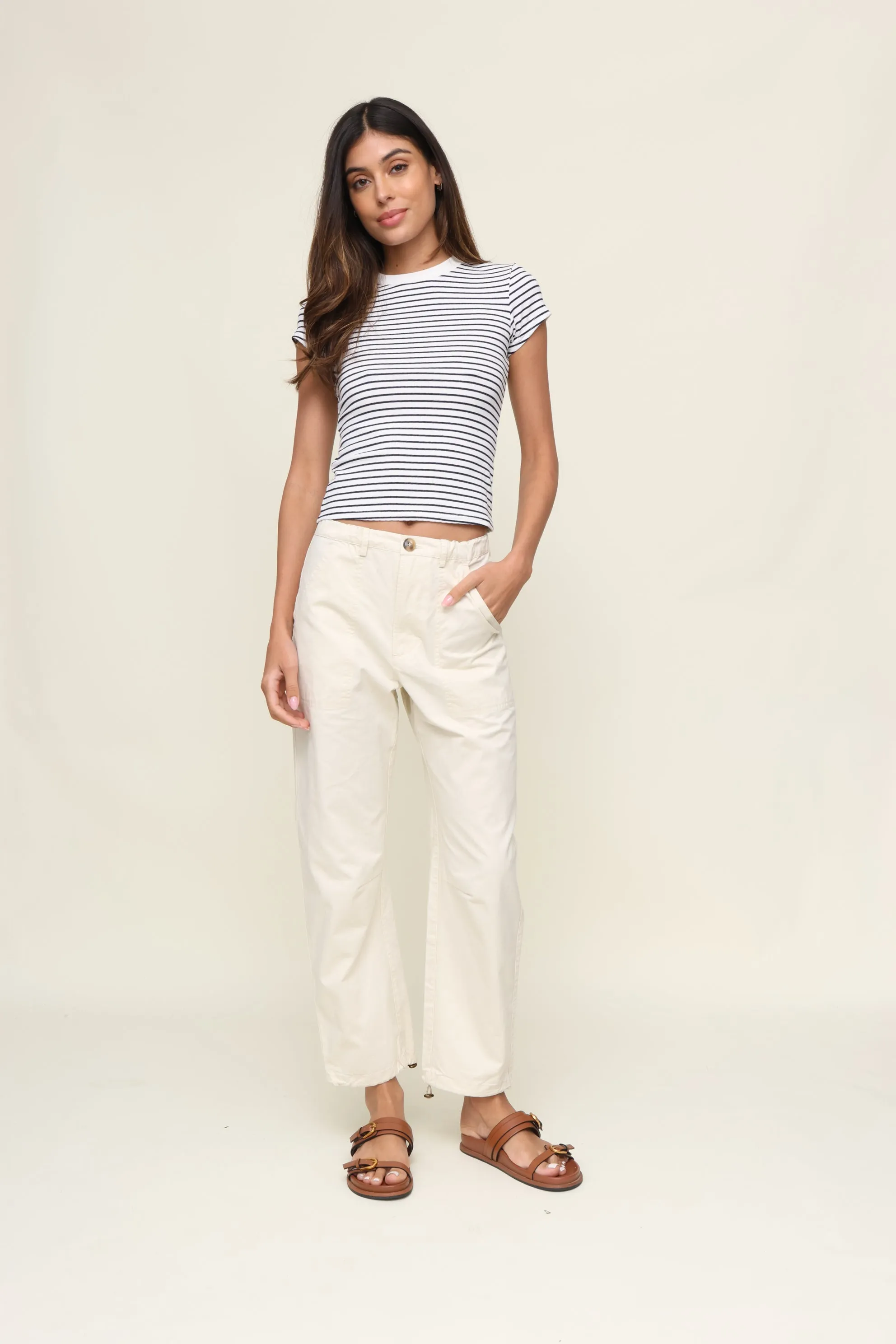 Alleia Pant sold by Mixology product image thumbnail 2