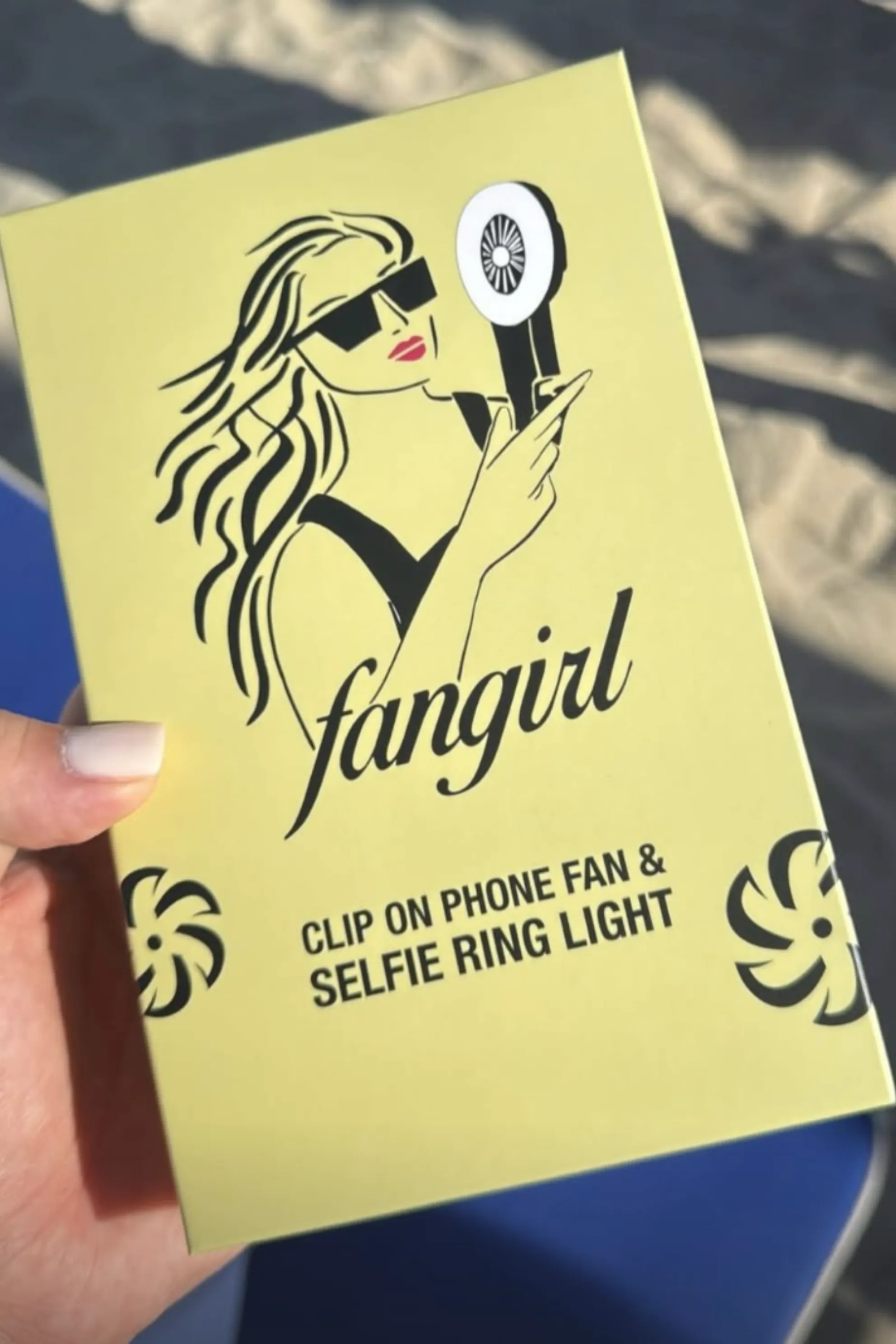 Fangirl By Remi sold by Mixology product image thumbnail 2