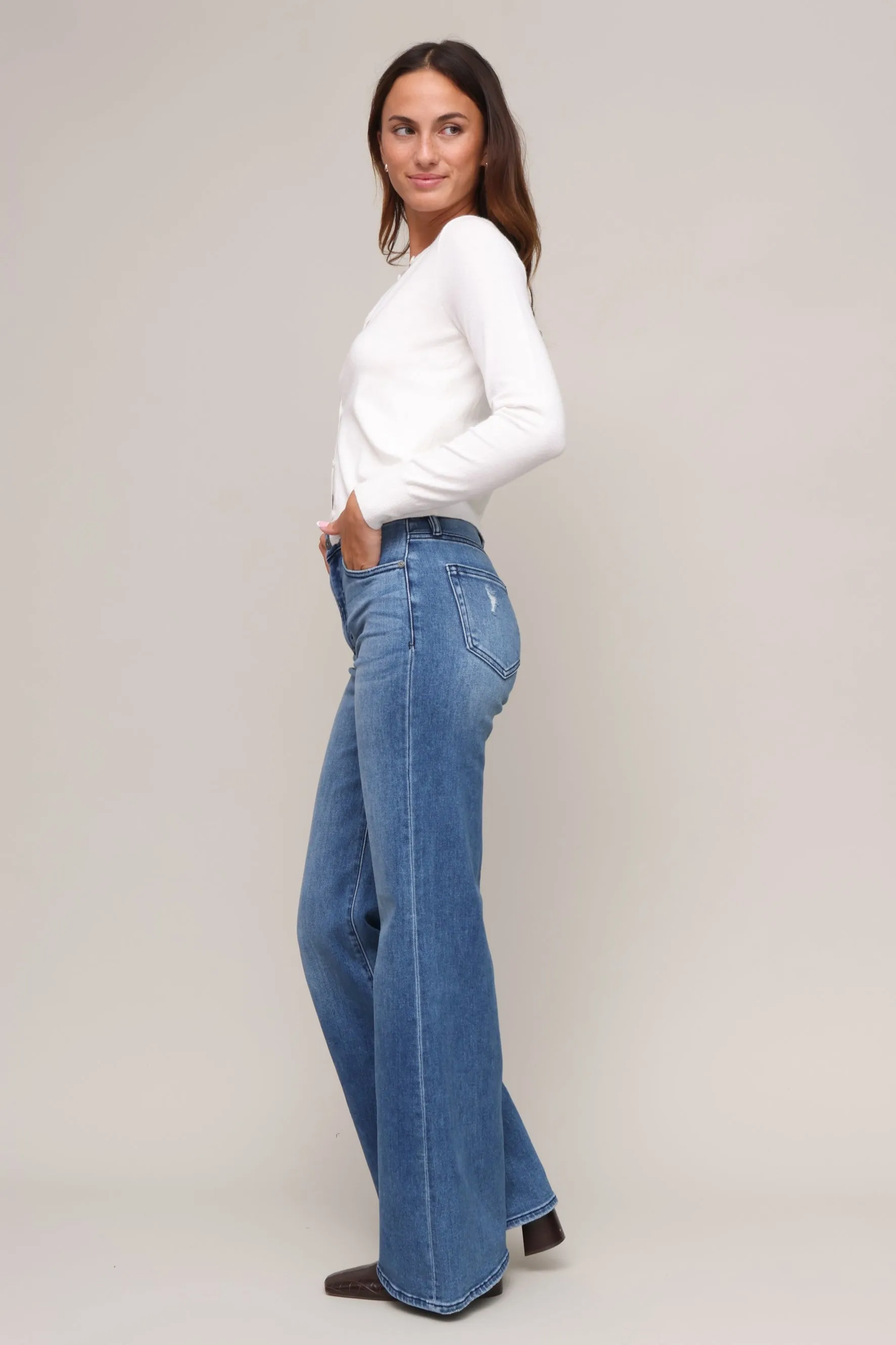 Happi Comfort Straight sold by Mixology product image thumbnail 3