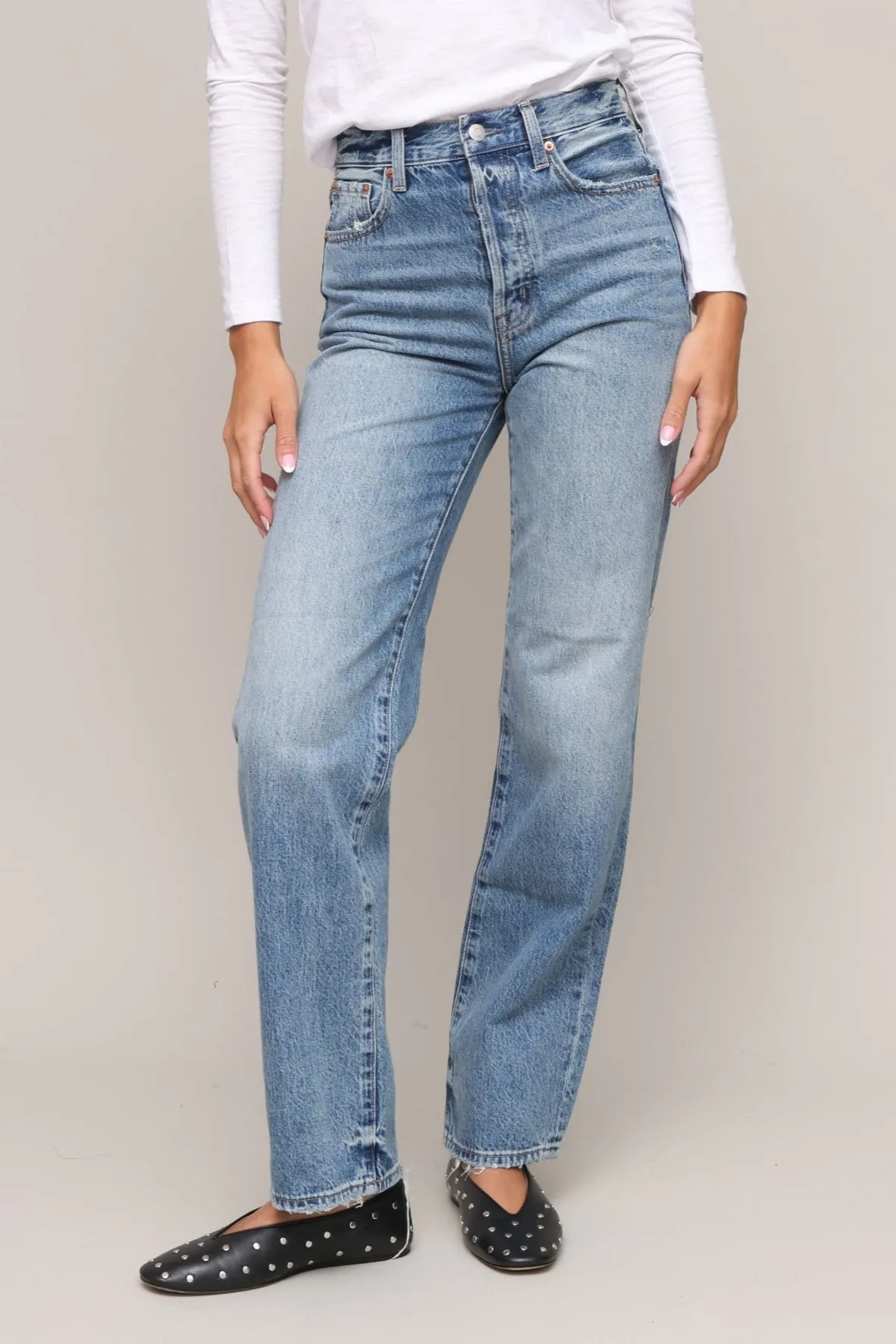 Cassie Loose Straight sold by Mixology