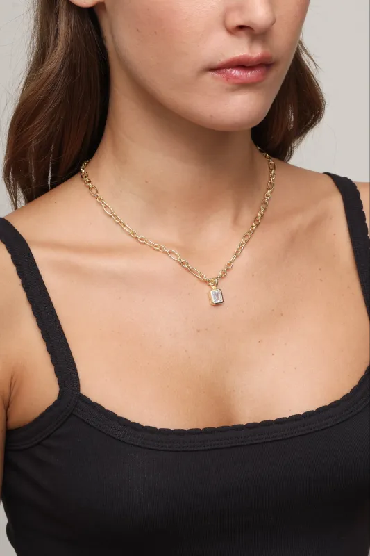 Rue Bezel On Chunky Chain made by Mixology