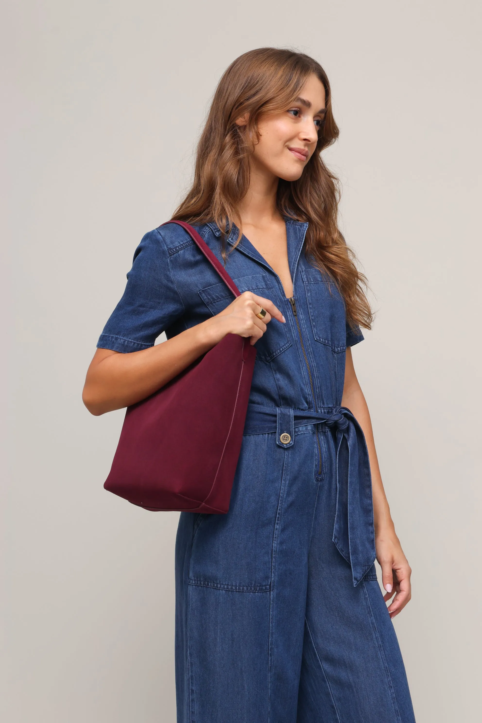 Colette Bucket Bag sold by Mixology product image thumbnail 2