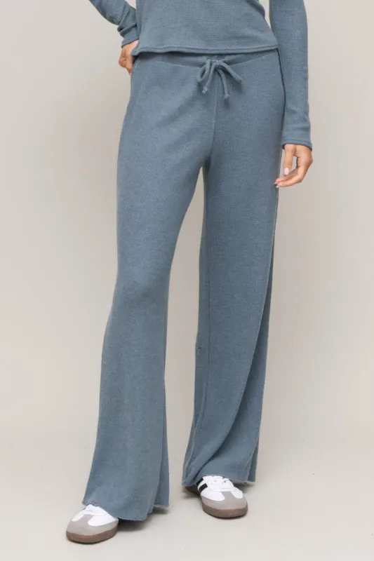 Maddie Brushed Waffle Bottom sold by Mixology