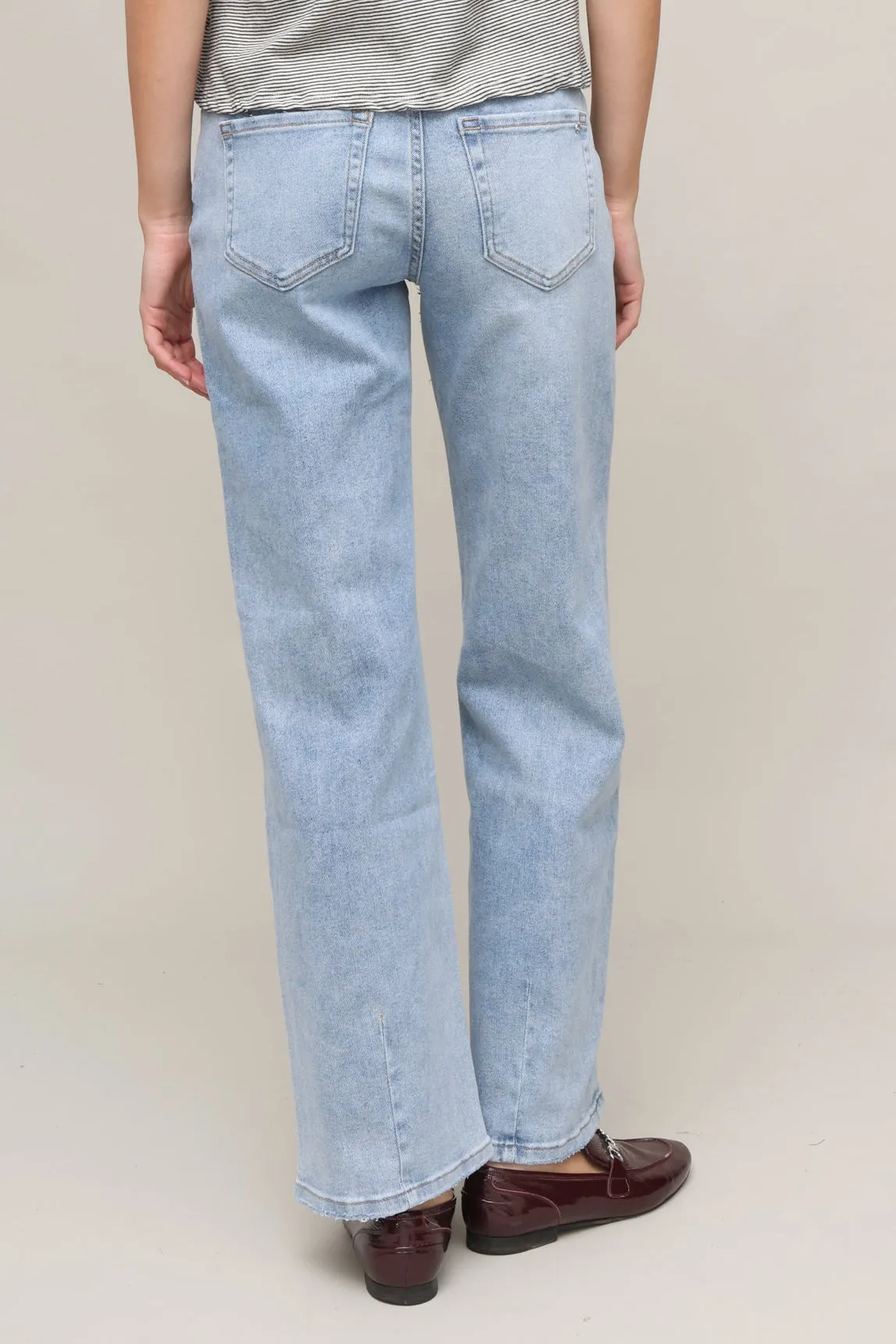 Mid Rise Loose Fit Straight sold by Mixology product image thumbnail 3