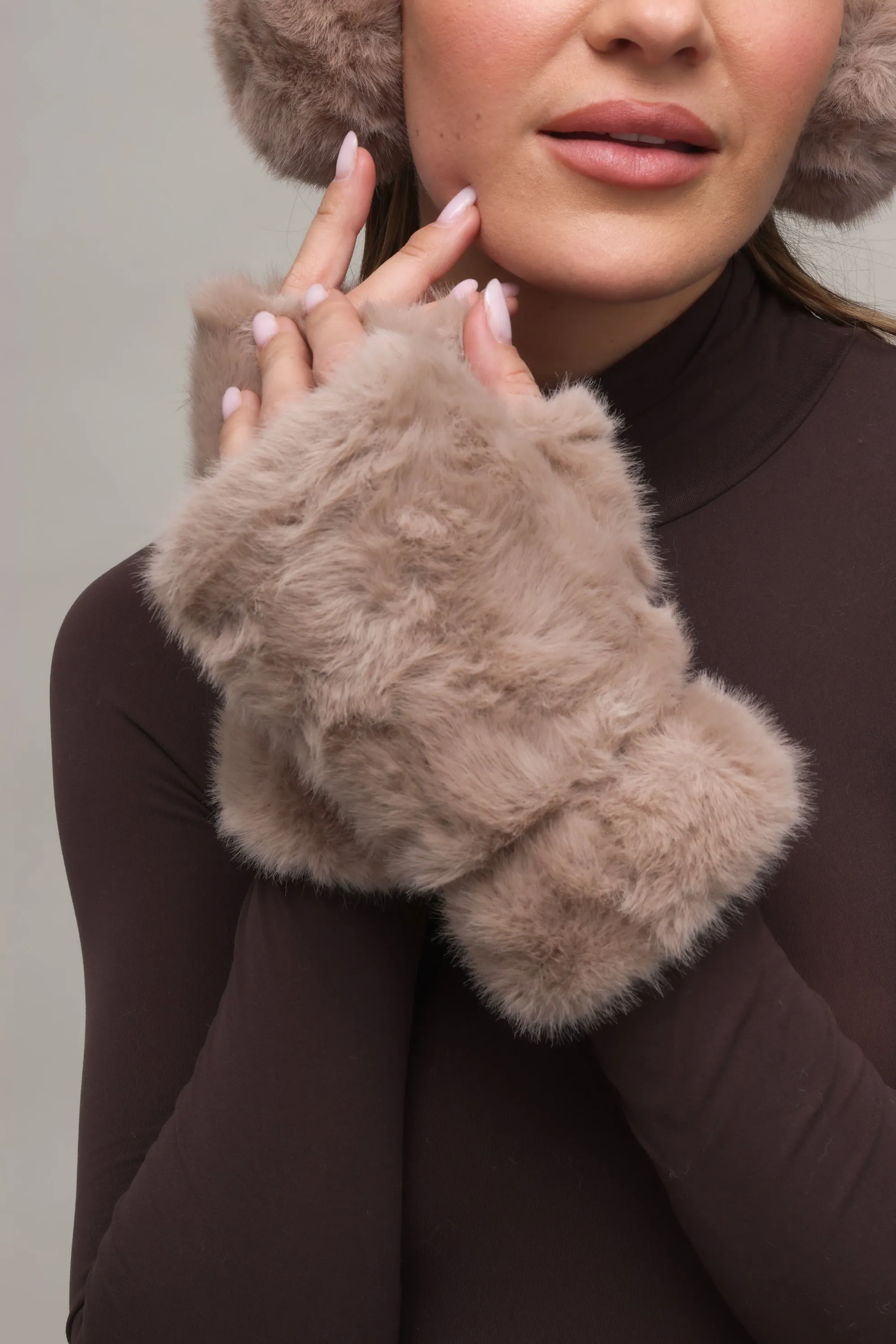 Lolita Faux Fur Fingerless Gloves sold by Mixology product image thumbnail 4