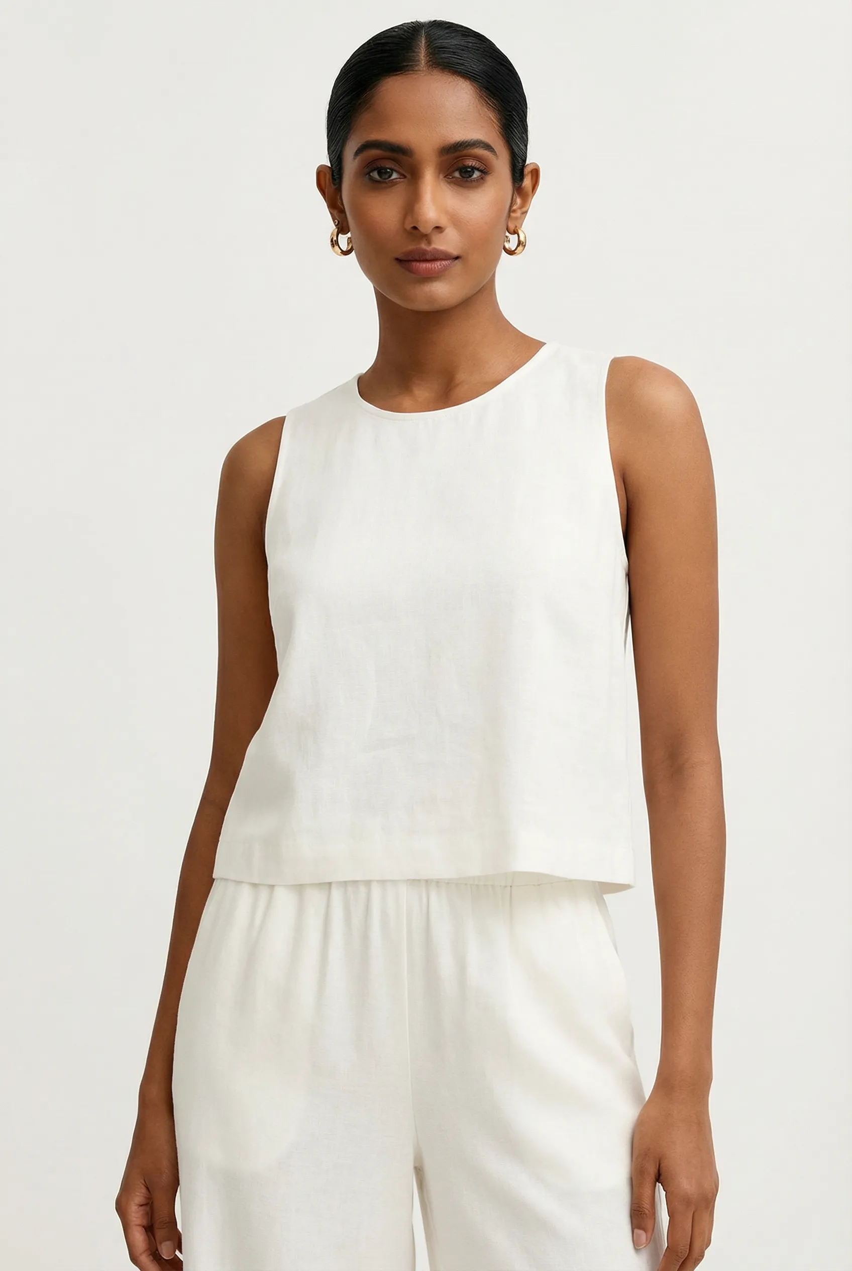 Sloane Linen Top sold by Mixology product image thumbnail 5