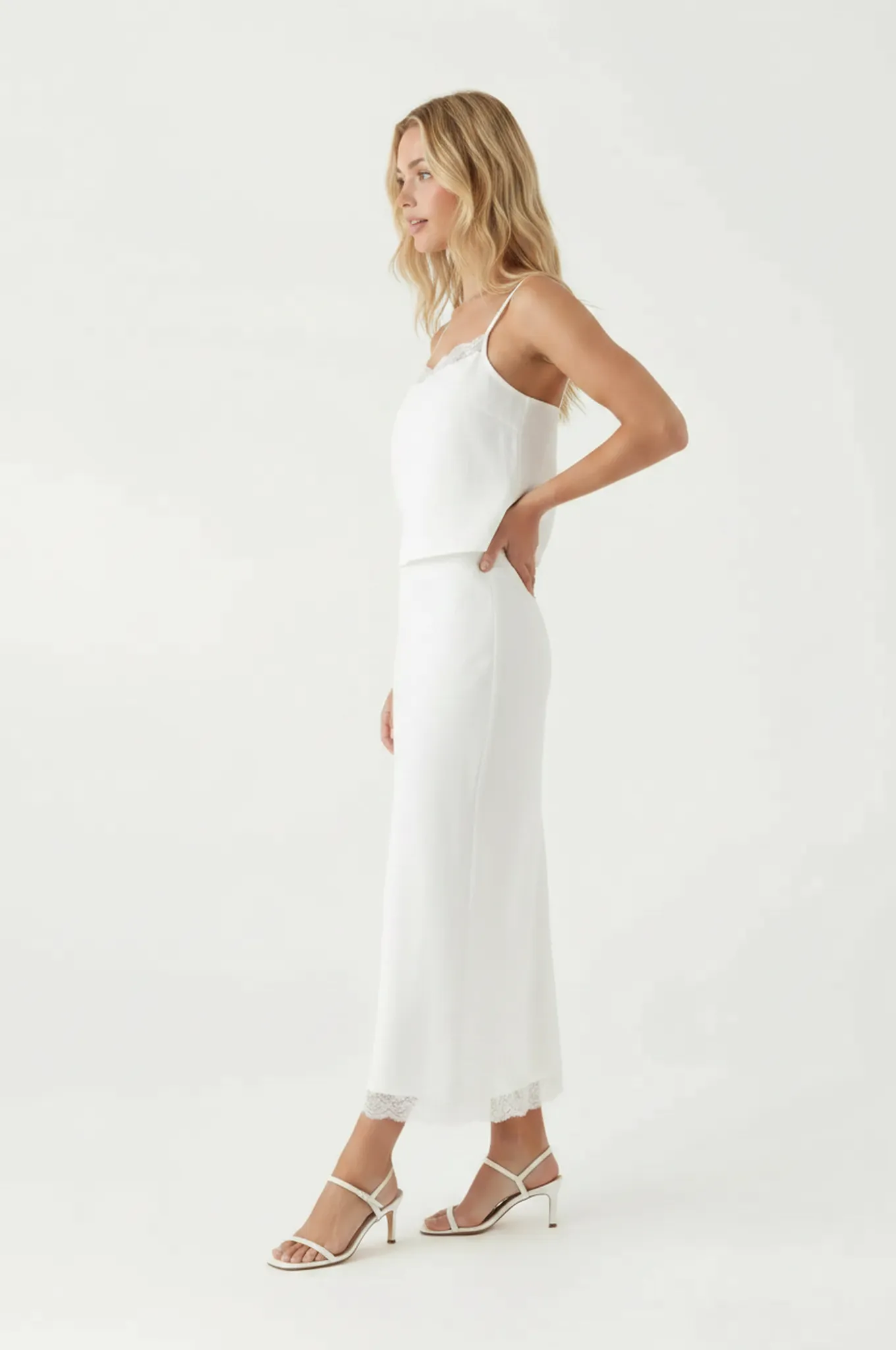 Everly Lace Trim Top sold by Mixology product image thumbnail 3