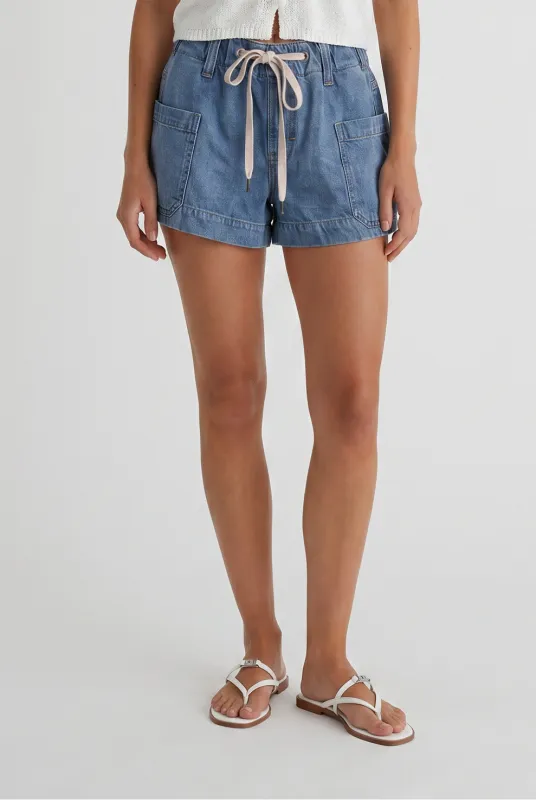 Loose Fit Tie Short made by Hidden