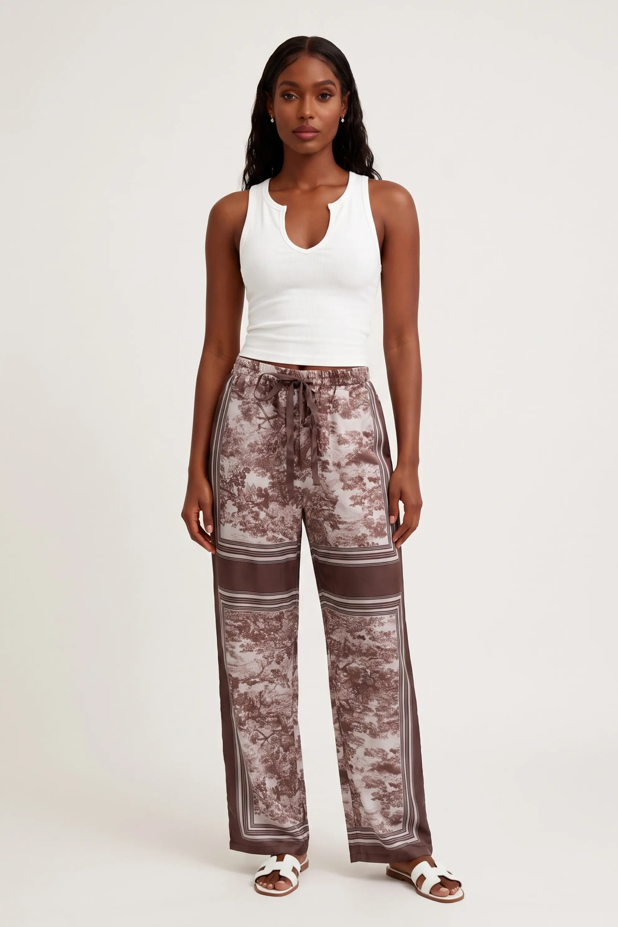 Teagan Printed Pant sold by Mixology product image thumbnail 2