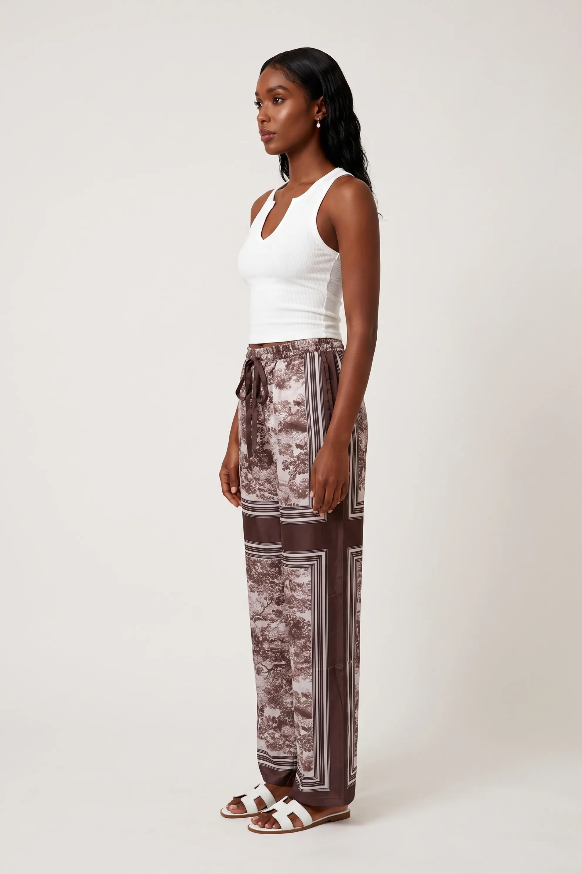 Teagan Printed Pant sold by Mixology product image thumbnail 3