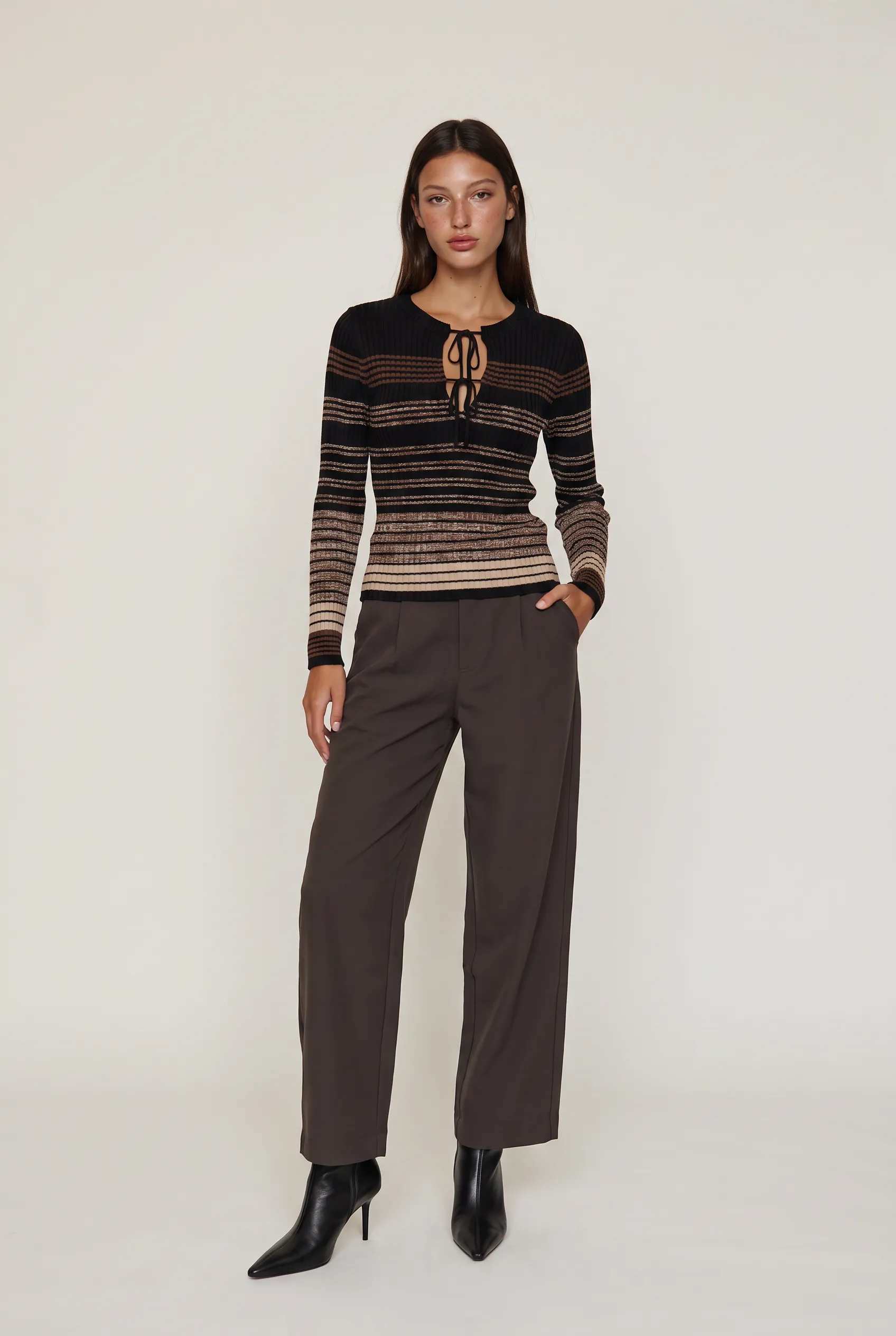 Inez Pant sold by Mixology product image thumbnail 2