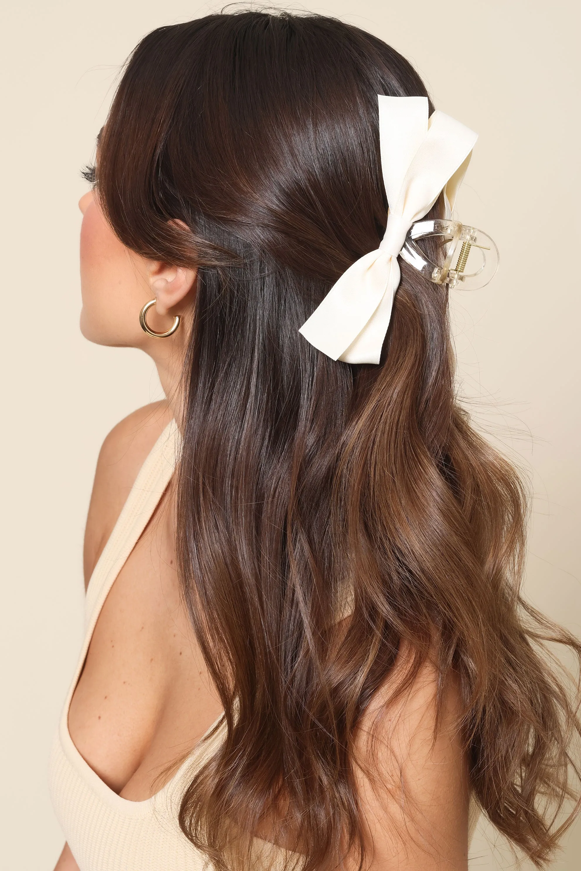 Bowie White Bow Hair Clip sold by Mixology product image thumbnail 2