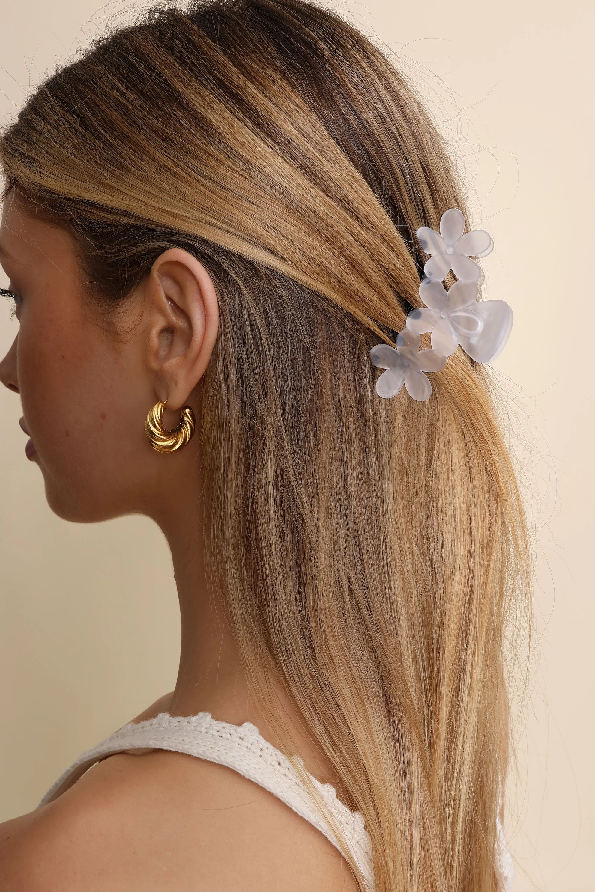 Flora Flower Clip sold by Mixology