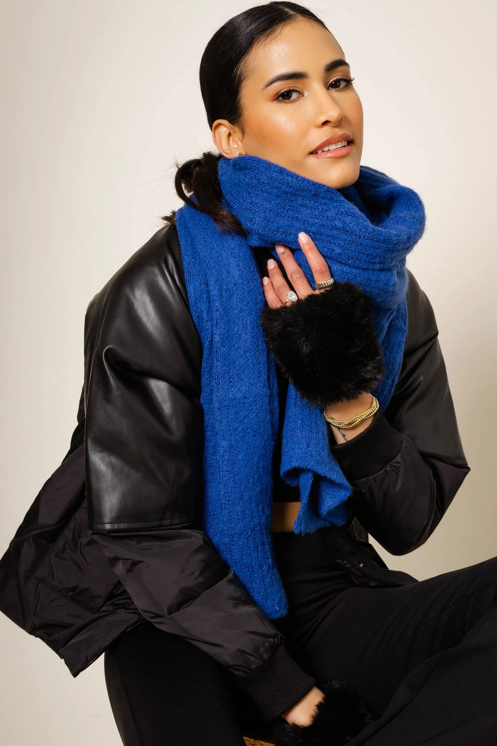 Milan Solid Cozy Scarf sold by Mixology product image thumbnail 2