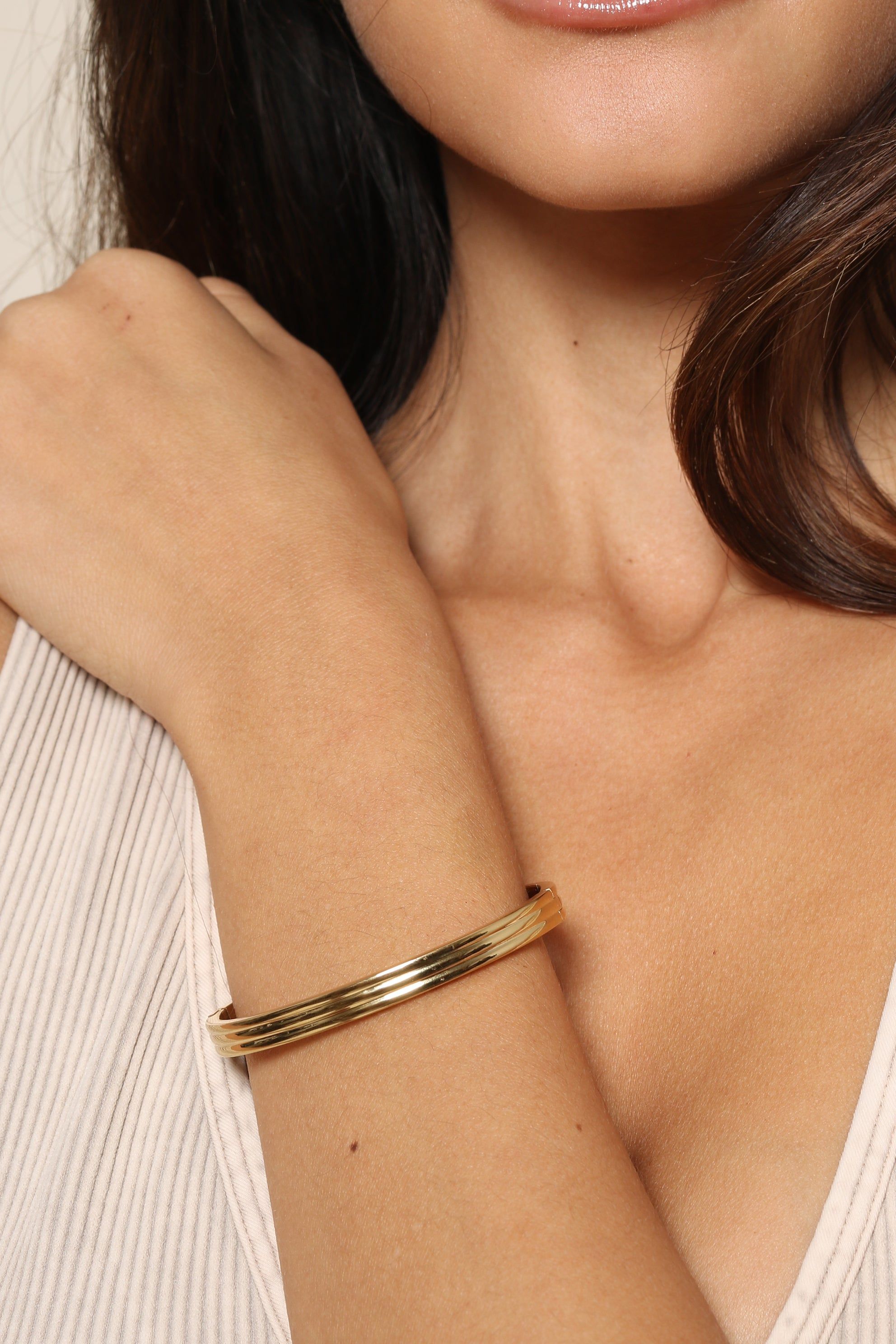 Alexa Grooved Bangle sold by Mixology product image thumbnail 2